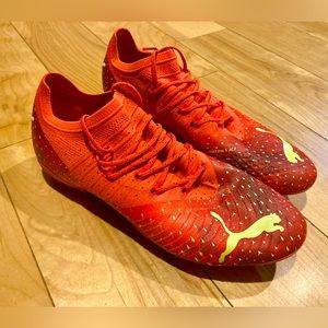 Puma Future Z 2.4 FG/AG Soccer Cleats Size 10.5